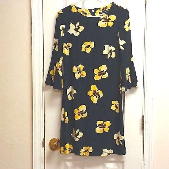 ⭐️5/$25 SALE TOMMY HILFIGER FLORAL DRESSY DRESS Black Size 2 - Picture 1 of 9